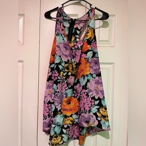 Vibrant Racerback Floral Shirt with Chic Back Zipper